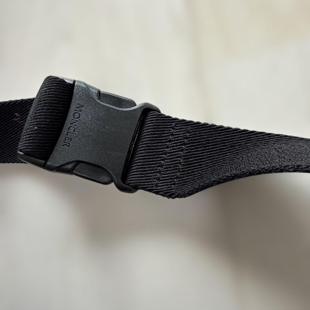 モンクレール　ウエストポーチ　ボディバッグ　黒　メンズ　巾着袋付き