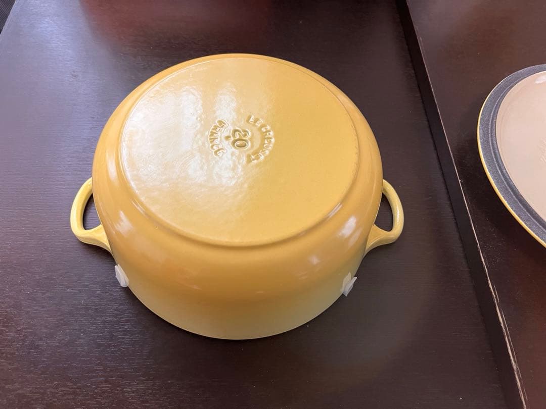 美品　ルクルーゼ　ココットロンド　20cm イエロー