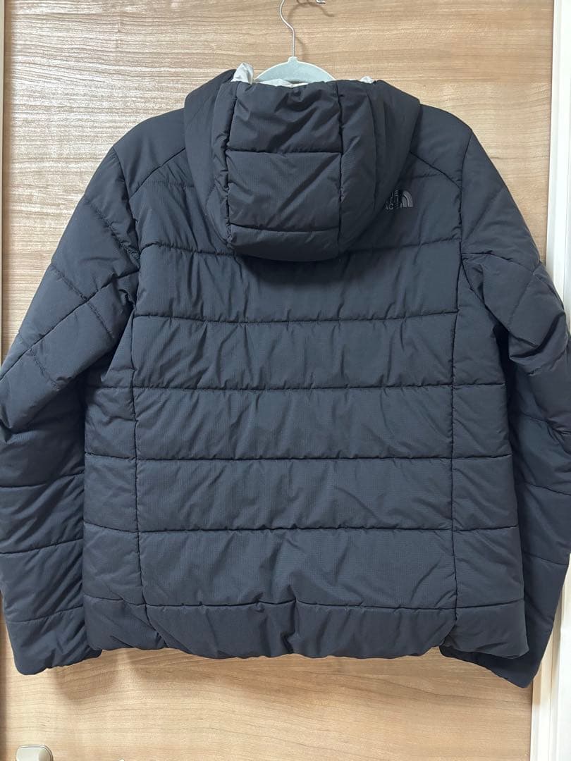 THE NORTH FACE リバーシブルダウンジャケット