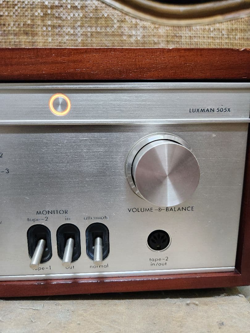 奇跡極上超美品！フルレストア！LUXMANプリメインアンプSQ-505X