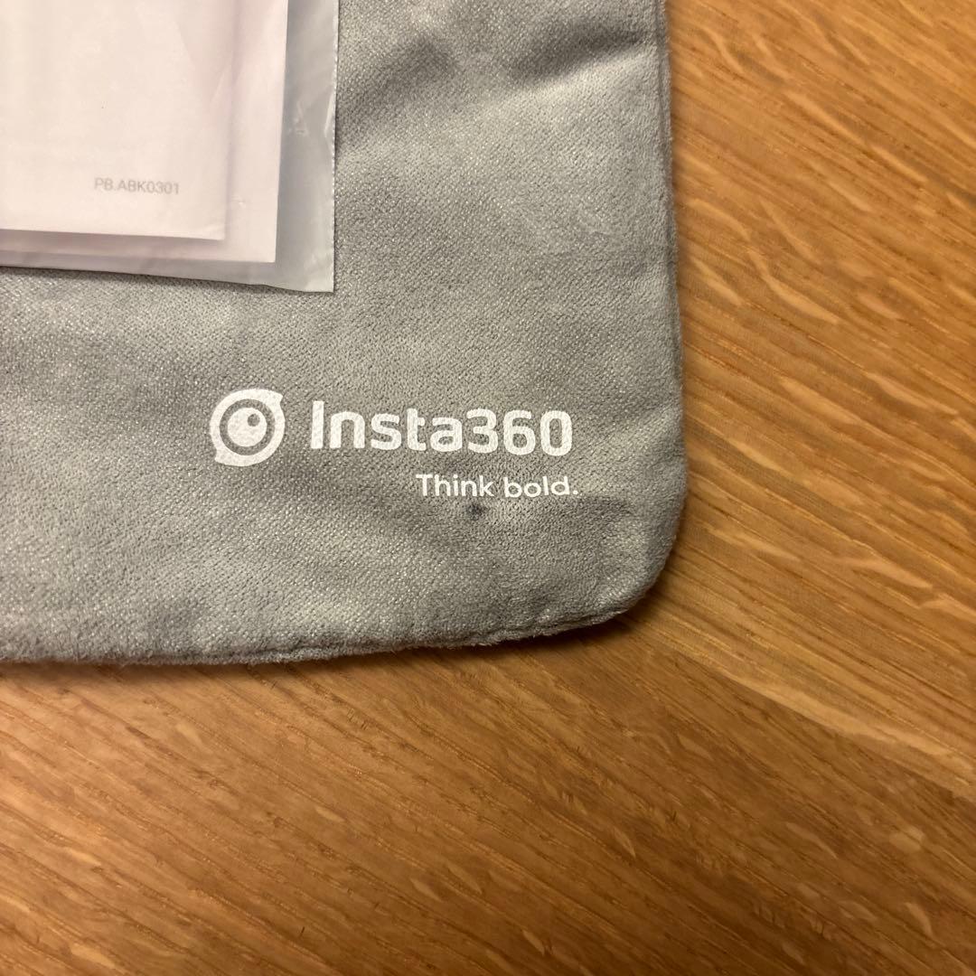 Insta360 Flow スマホ　ジンバル