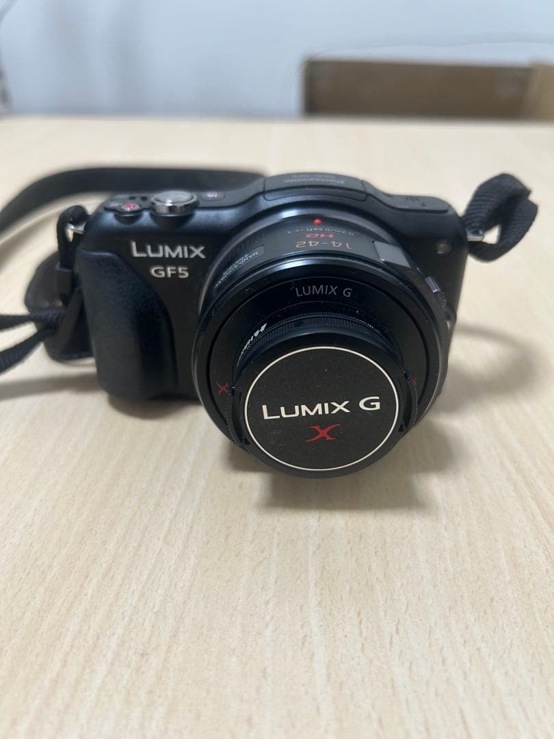 LUMIX GF5 ミラーレスカメラ本体+レンズ4本セット