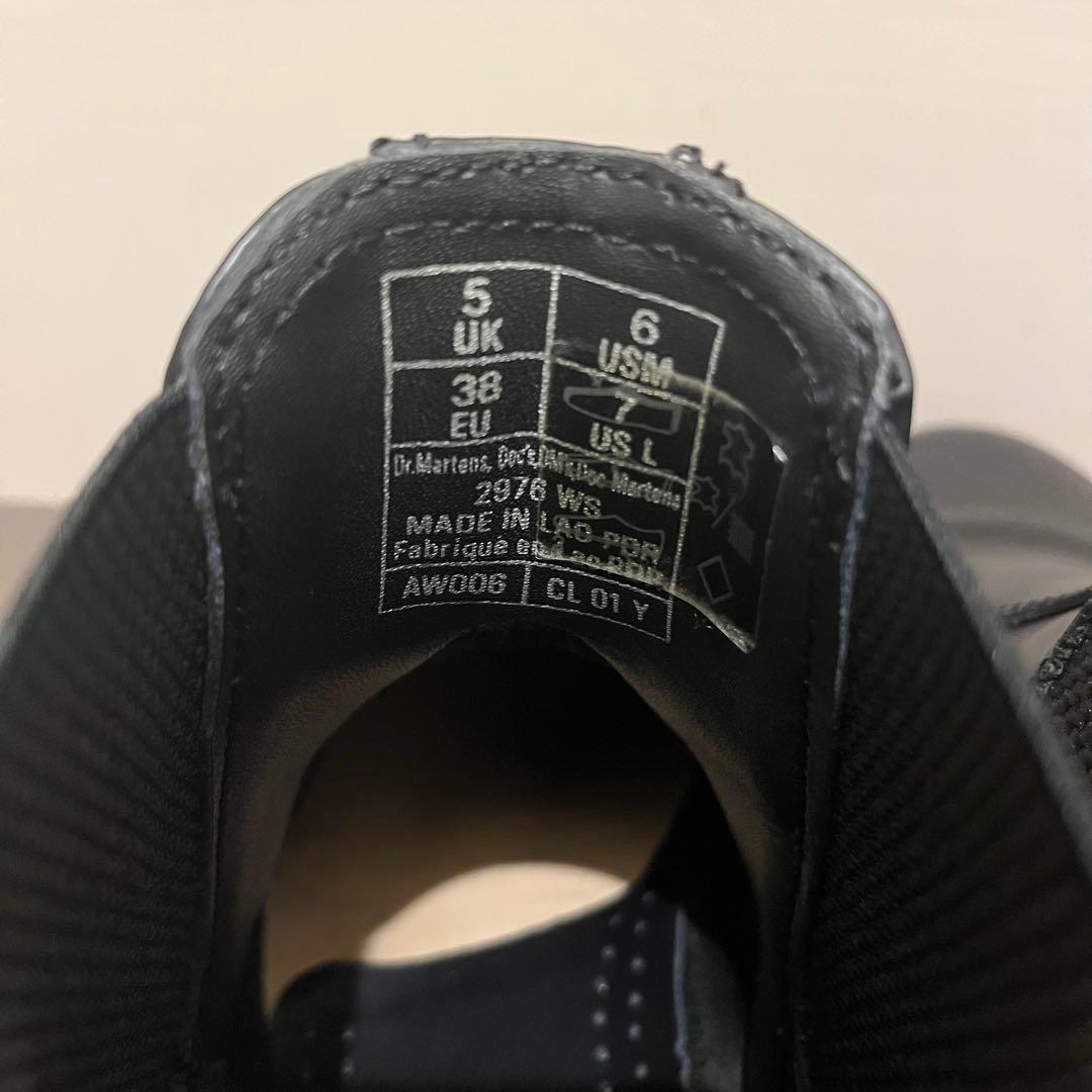 ホワイトステッチ チェルシーブーツ　ドクターマーチン