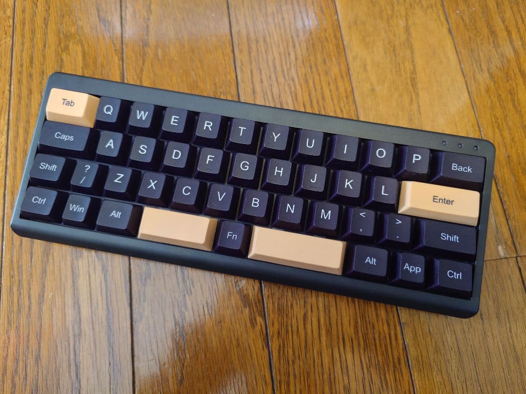 EPOMAKER TH40 40% メカニカルキーボード