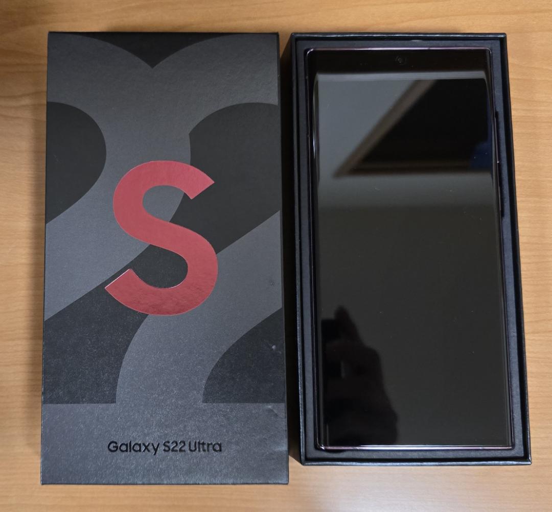 美品■Galaxy S22 Ultra 256GB／香港版 SM-S9080