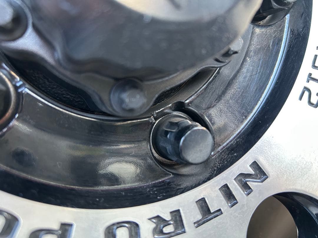 「最終値下げ！」ジムニーシエラ　ナイトロパワーホイール　ホワイトレタータイヤ