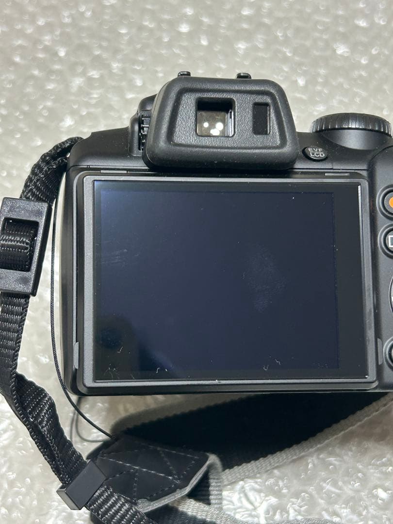 デジタルカメラ FUJIFILM FINEPIX SL1000