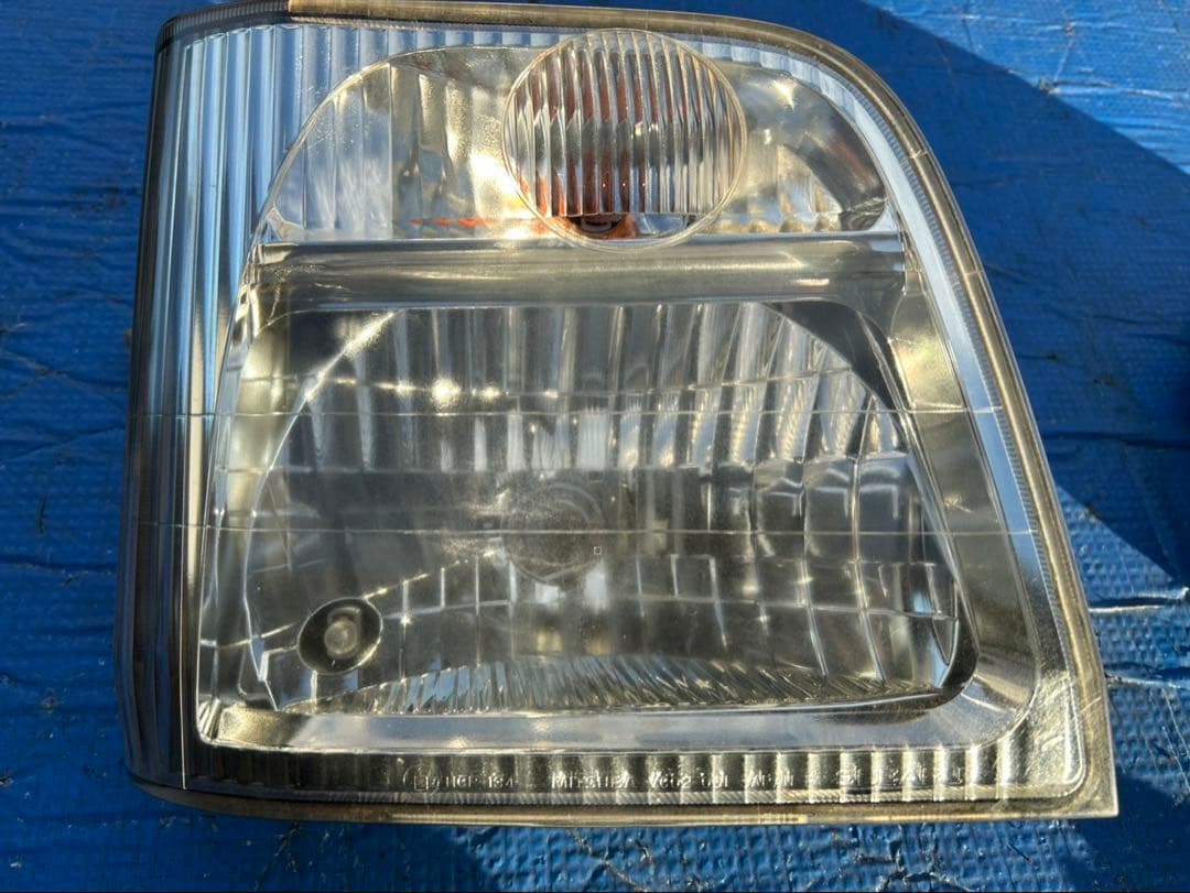 スバル　サンバー　TV1 ヘッドライト左右セット
