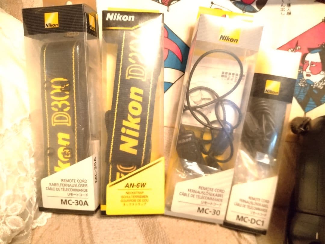 ニコン　カメラ　一眼レフ　ボディー