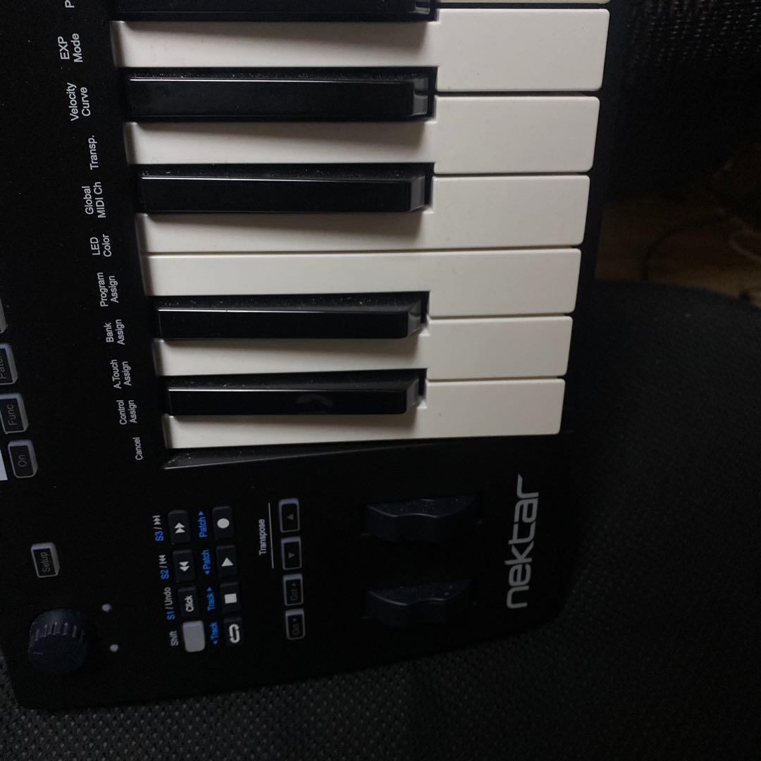 nektar impact GXP61 MIDIコントローラー 61鍵