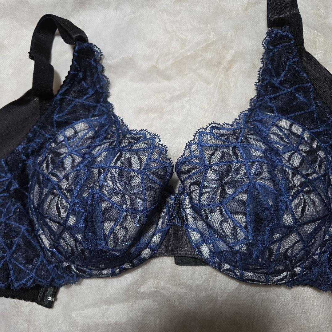 マルコ カーヴィシャス　 C70 補正下着