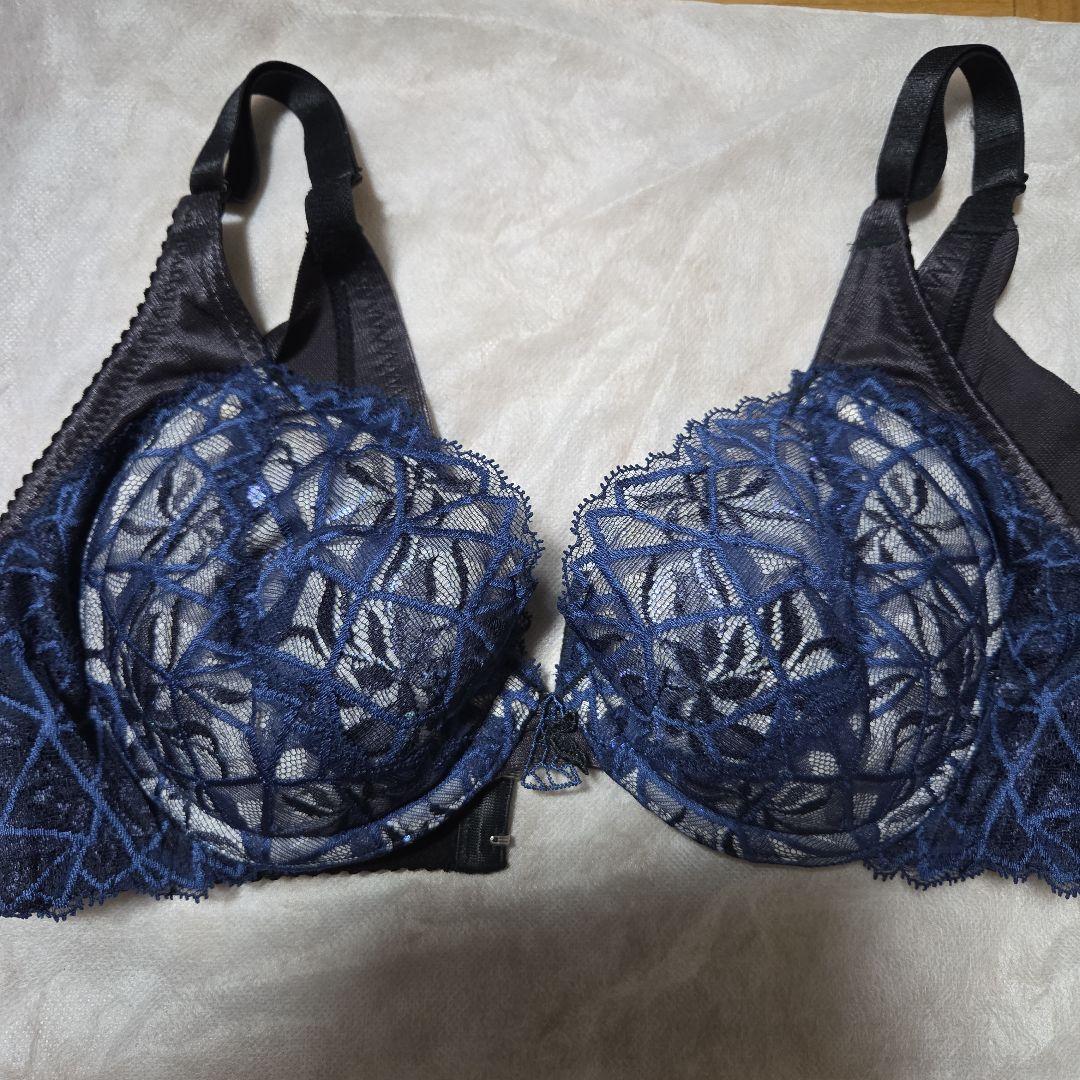 マルコ カーヴィシャス　 C70 補正下着