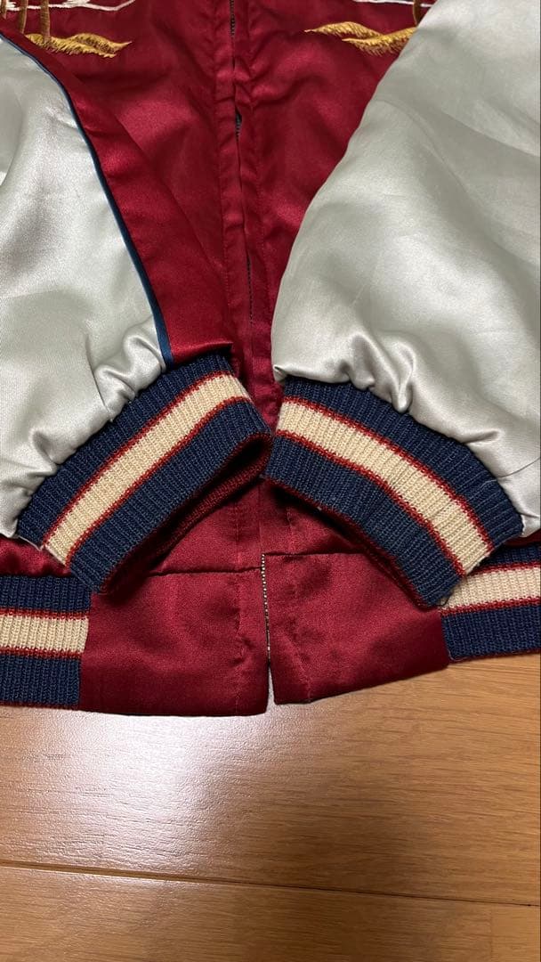 東洋エンタープライズ　リバーシブルスカジャン　水爆柄