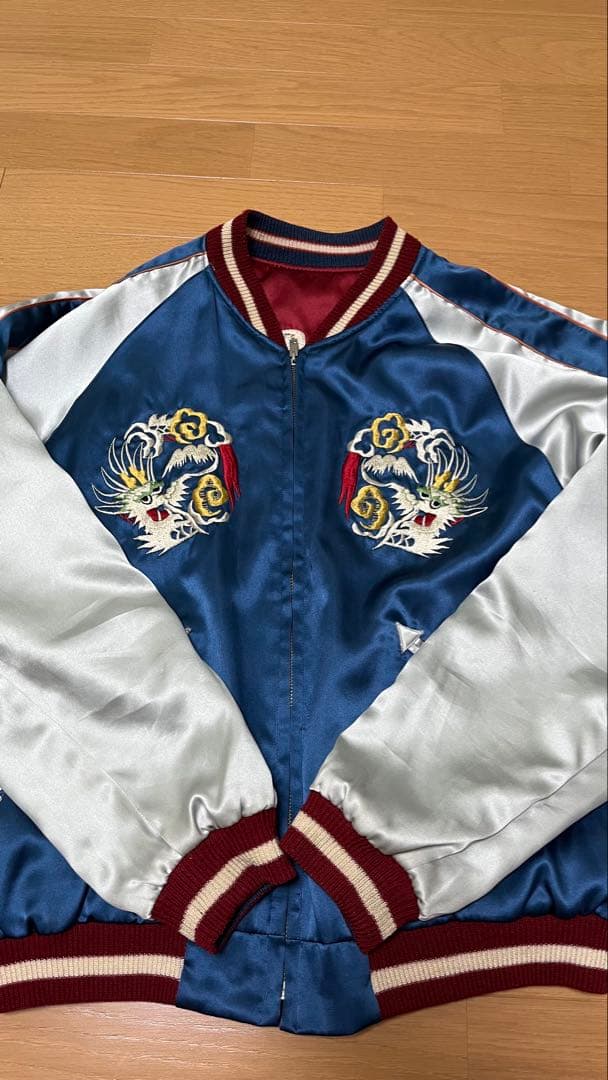 東洋エンタープライズ　リバーシブルスカジャン　水爆柄