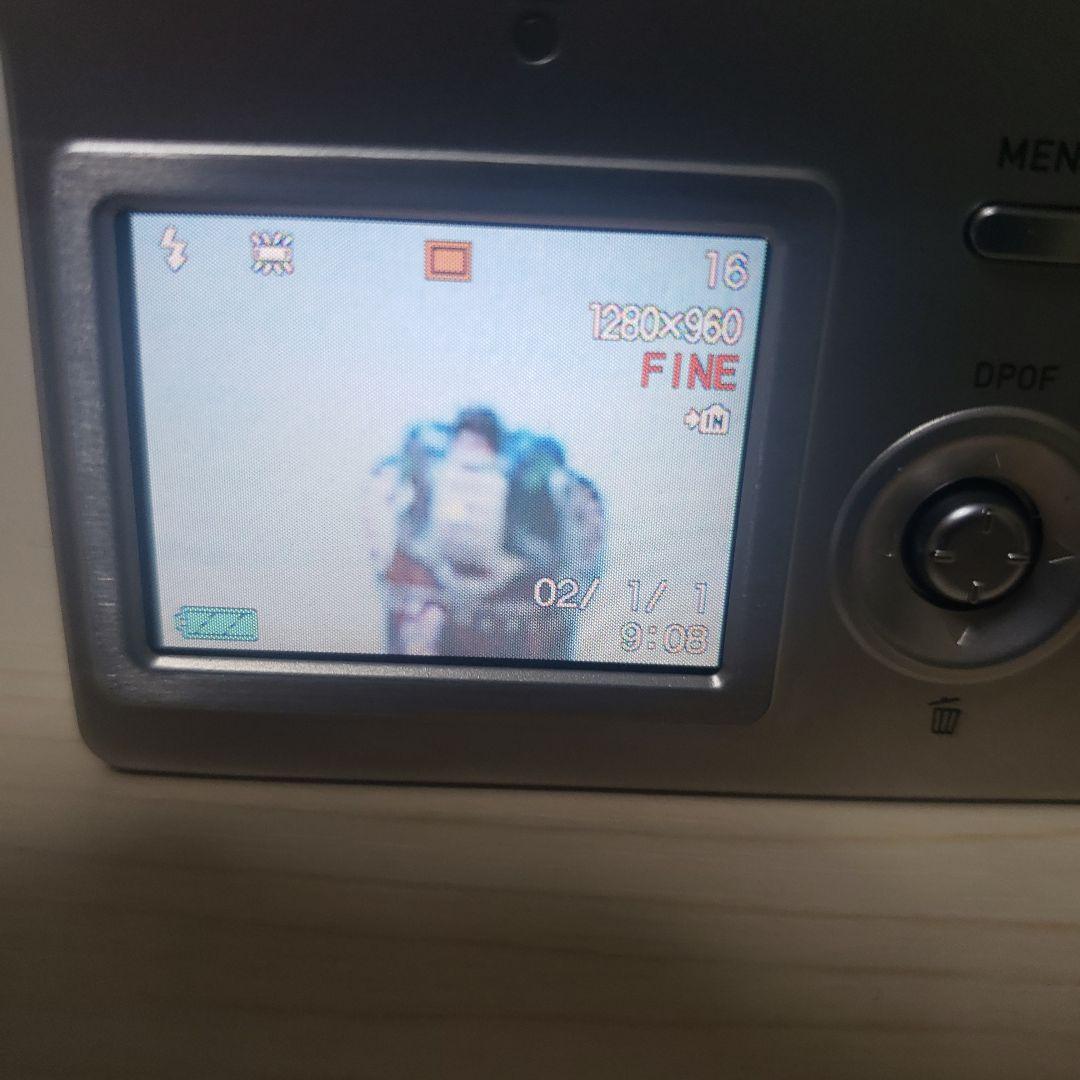 ★美品　CASIO EXILIM デジタルカメラ 充電器付き EX-S1 レトロ