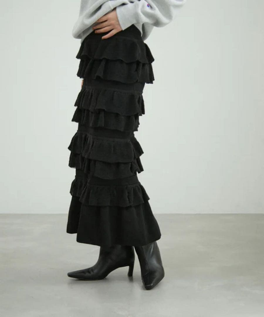 アダムエロペ フリルニットスカート