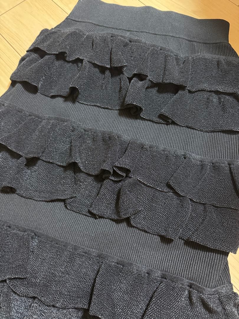 アダムエロペ フリルニットスカート