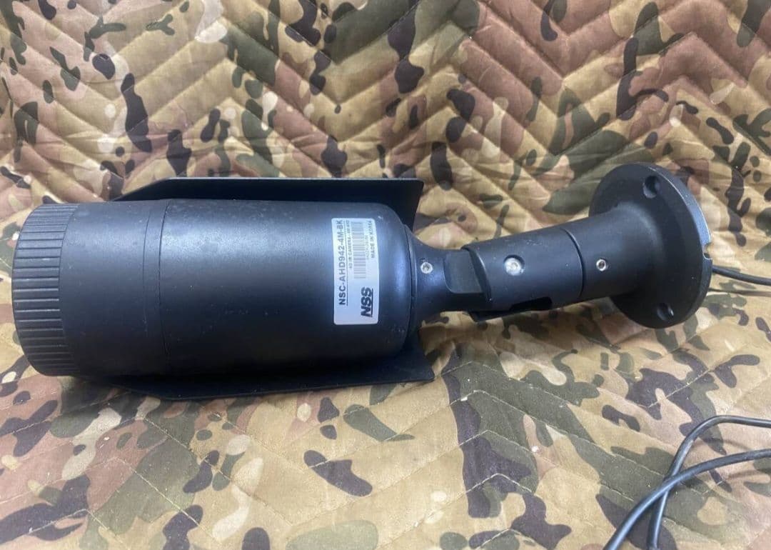 NSS 防水暗視カメラ NSC-AHD942-4M BK　2台セット！ジャンク