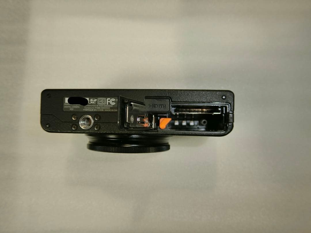 FUJIFILM XQ1 コンパクトデジタルカメラ