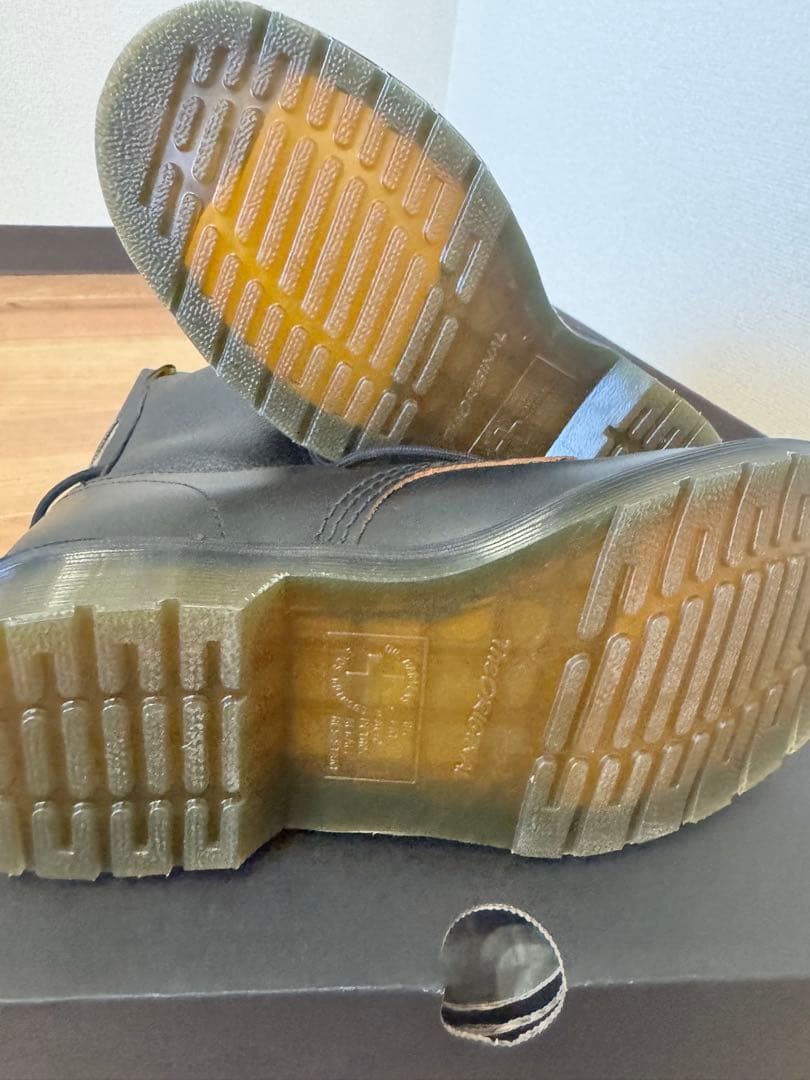 靴 MM6 x Dr. Martens