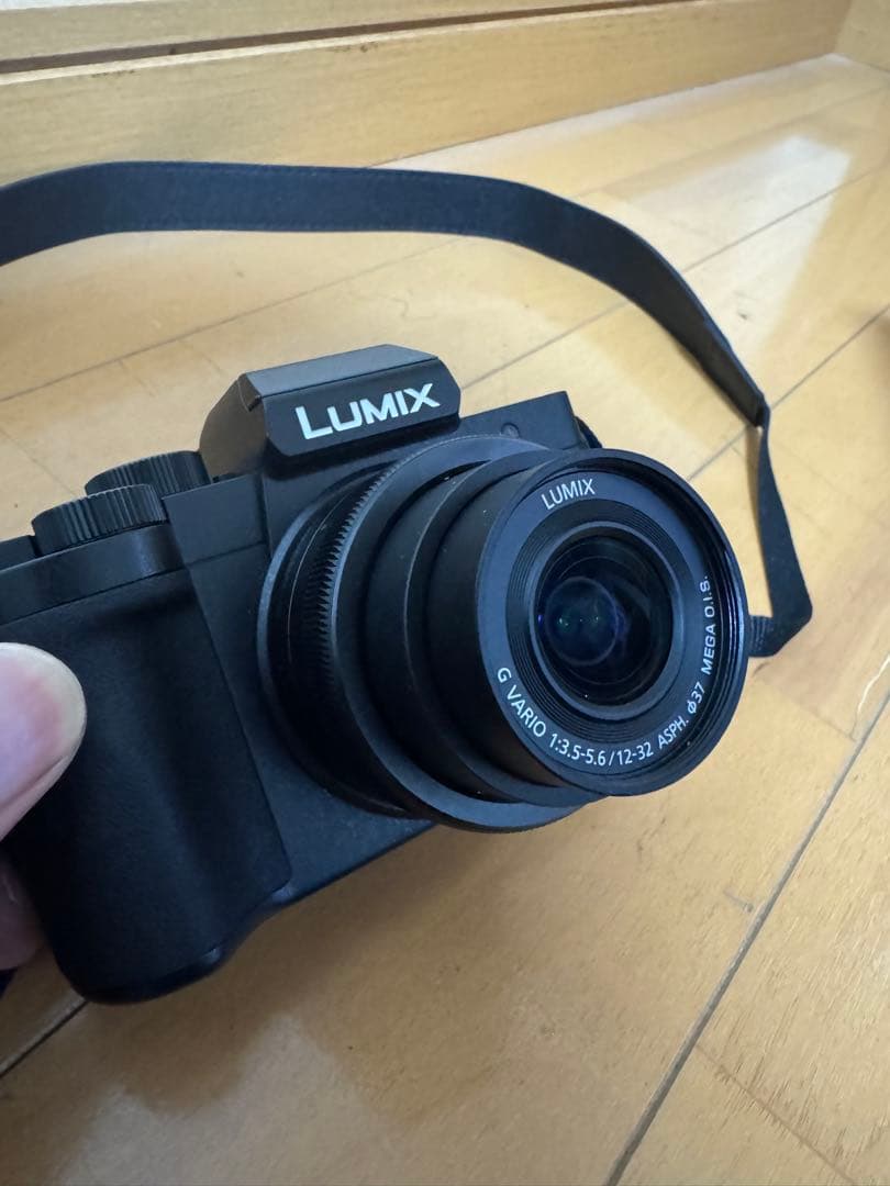 LUMIX G100D ミラーレスカメラ 本体
