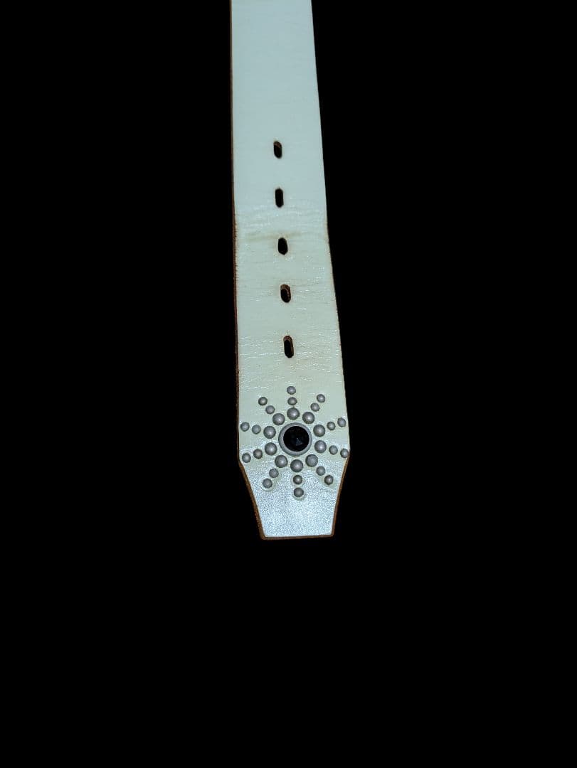 ネ*ル様 HTC シルバースタッズ×クリアストーン 32