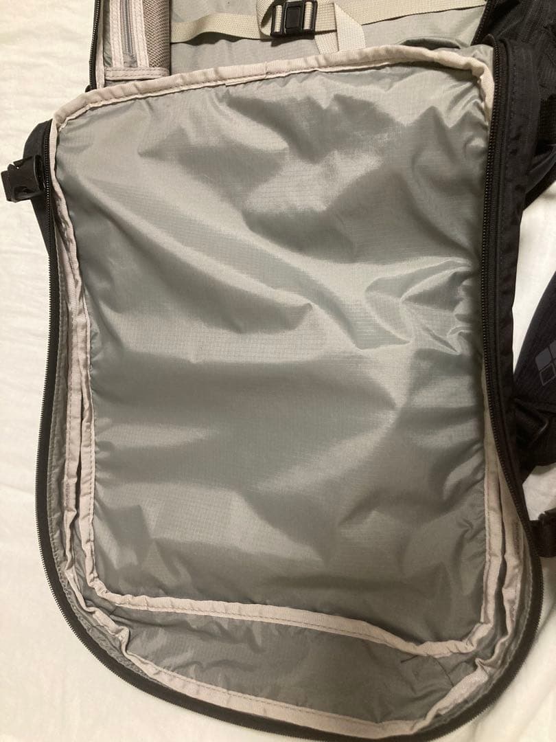 モンベル　トライパック45 ブラック