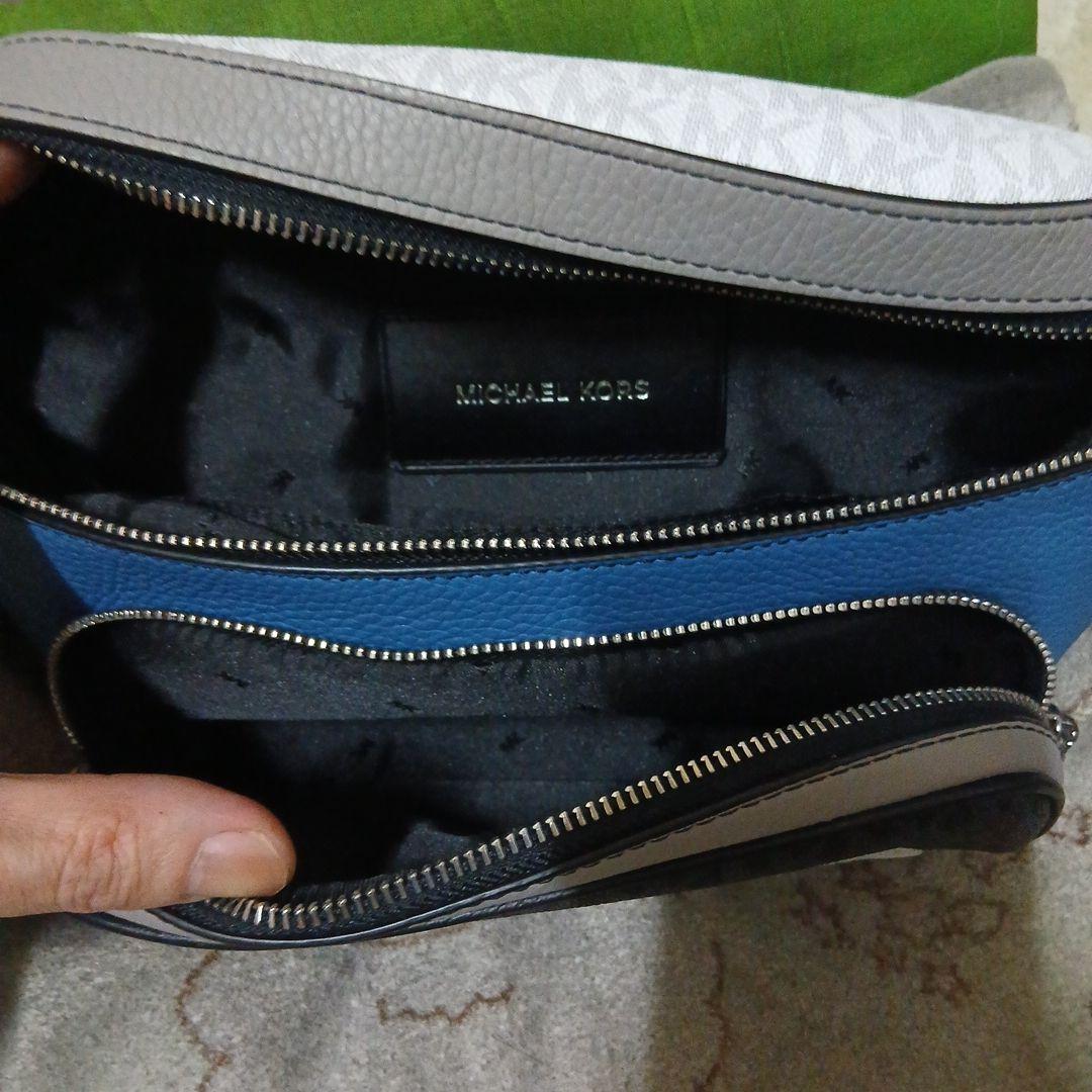 MICHEALKORS ボディバッグ・ウエストポーチ