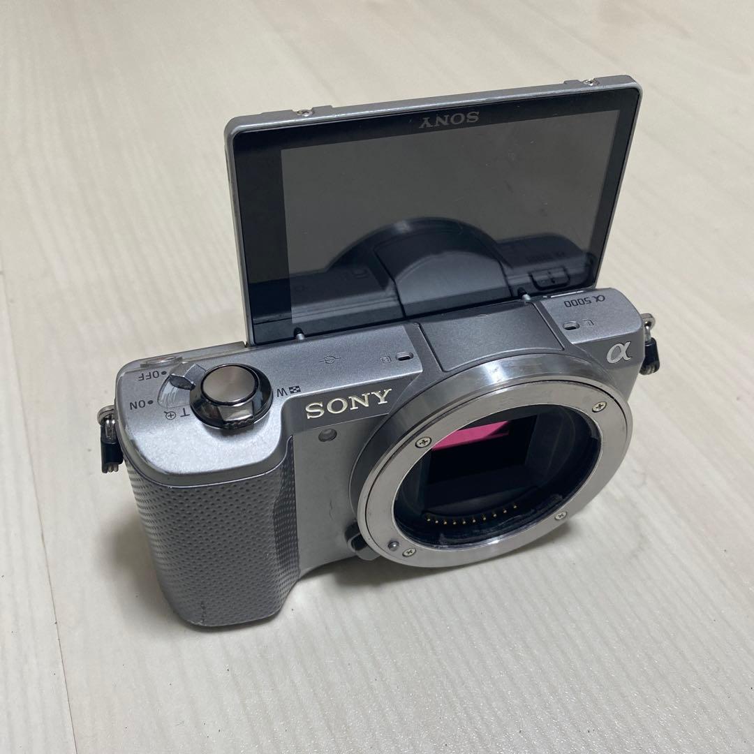 SONY α5000 シルバー ミラーレス一眼カメラ 本体（ボディのみ）