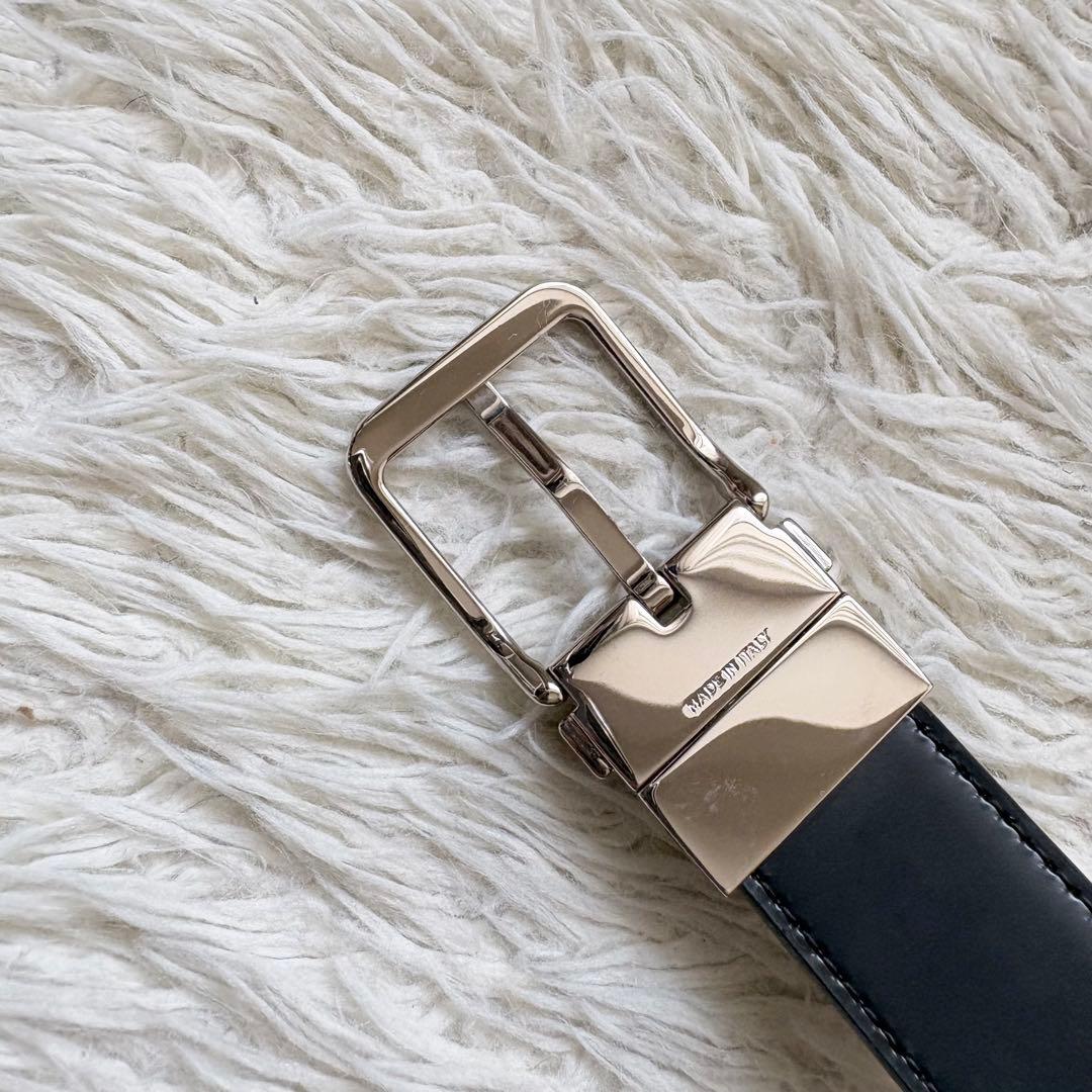 美品　DIOR リバーシブル　ネイビー　ブラック　レザー 回転式ベルト　イタリア