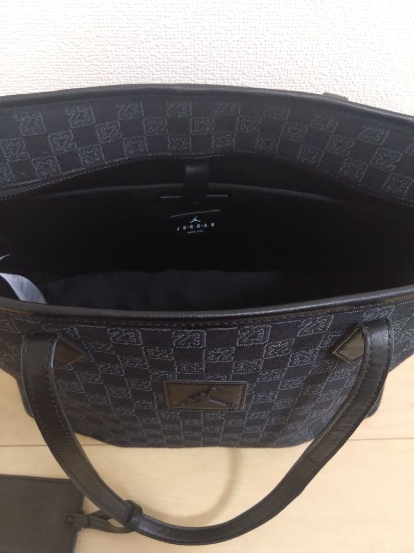 【ハリケーン】Jordan モノグラム　トートバッグ　ブラック