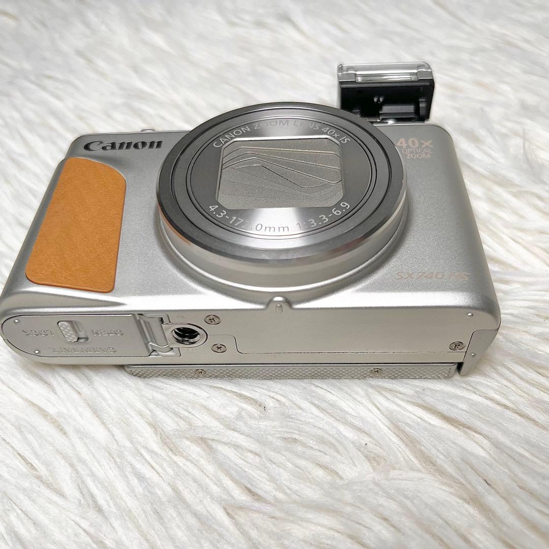 【極美品】Canon PowerShot SX740 HS シルバー