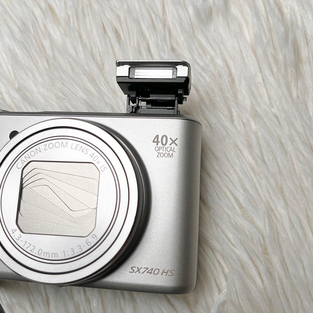【極美品】Canon PowerShot SX740 HS シルバー