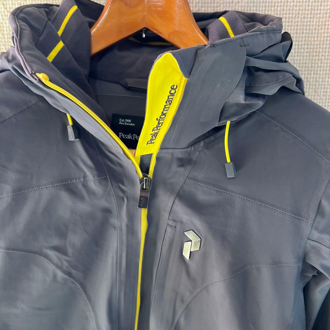 Peak Performance スノージャケット グレーX黄色36/Mサイズ