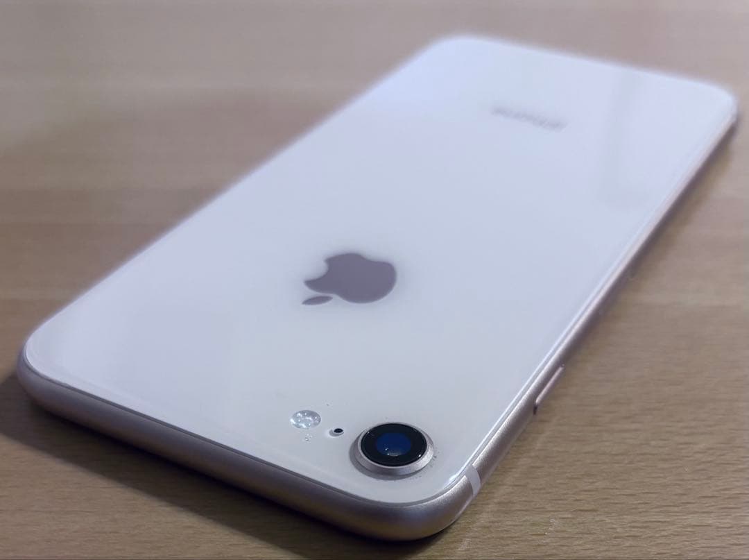 Apple iPhone8 ゴールド 64GB 美品