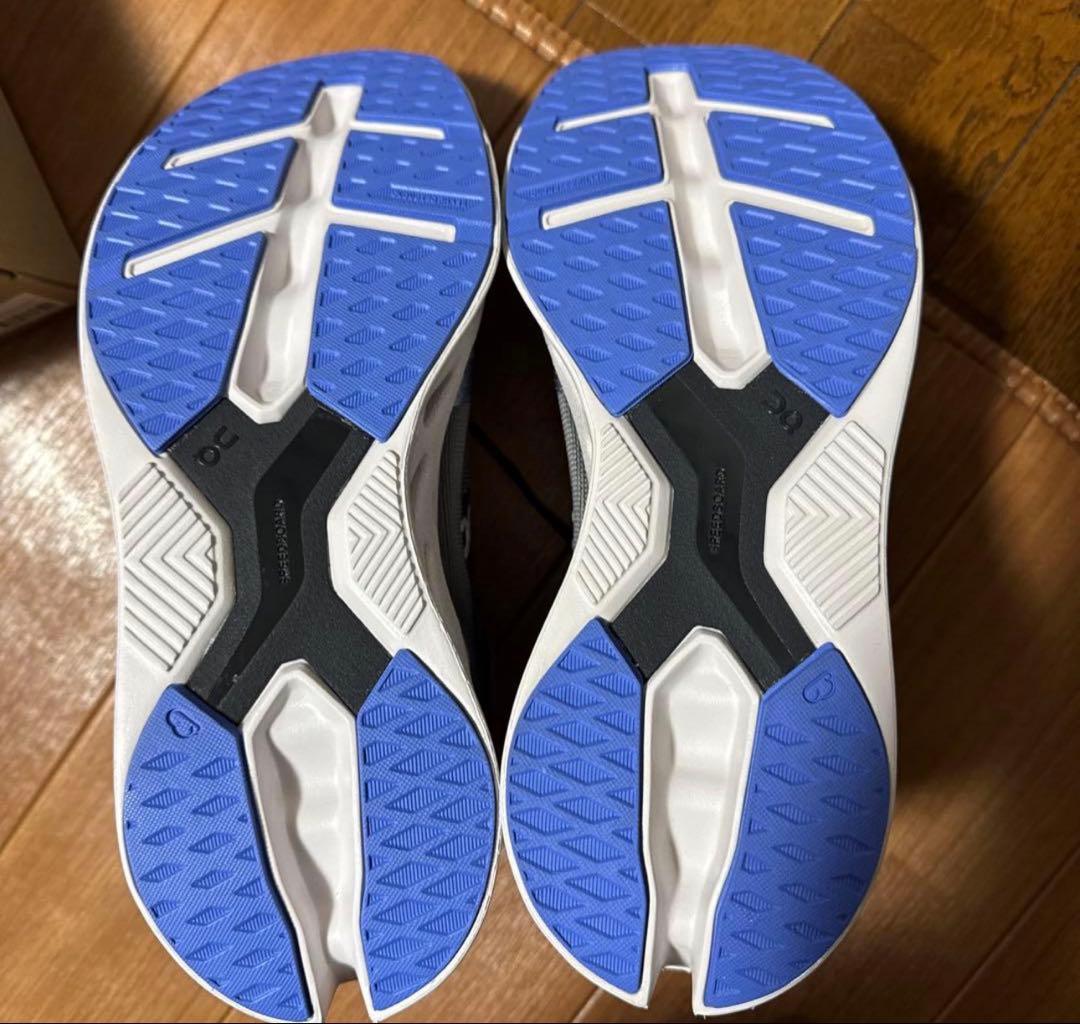 onオン クラウドエクリプス ブラック×フロスト25㎝新品未使用品