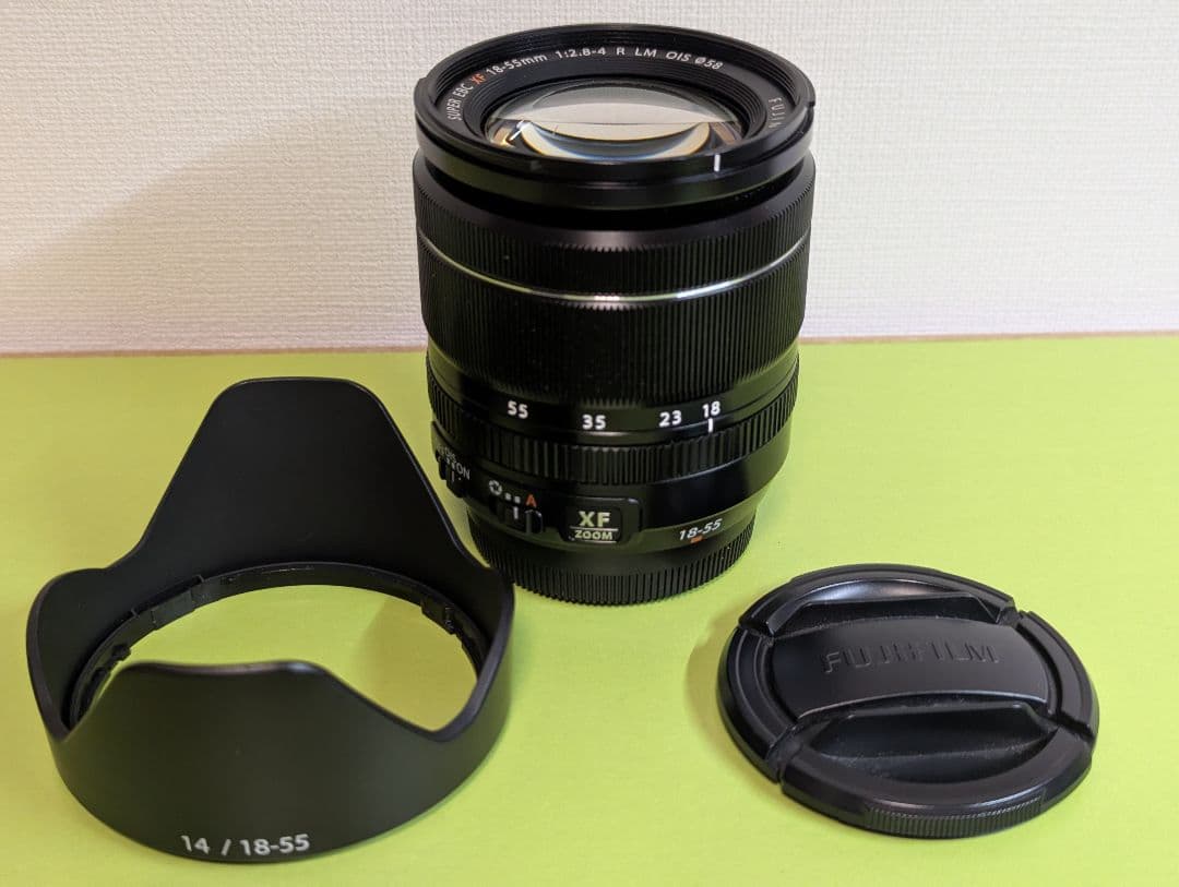 Fujifilm XF 18-55mm f2.8-4 ズームレンズ