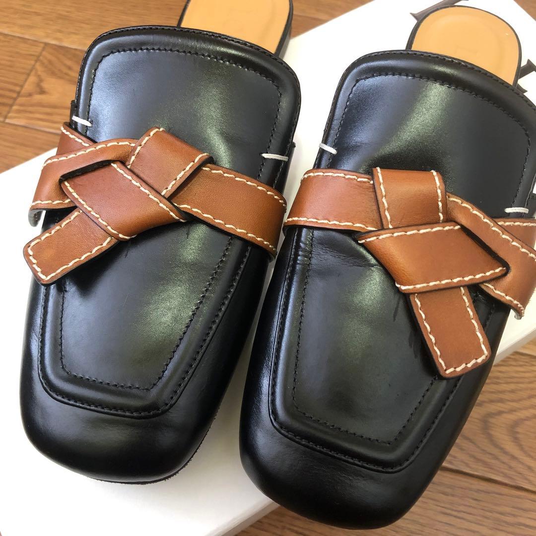 chihi⭐︎LOEWE ゲート フラットミュール