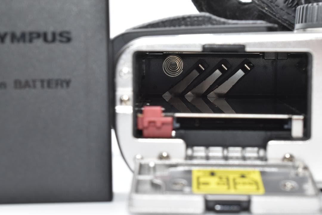 オリンパス OLYMPUS PEN E-P3 シルバー ボディ