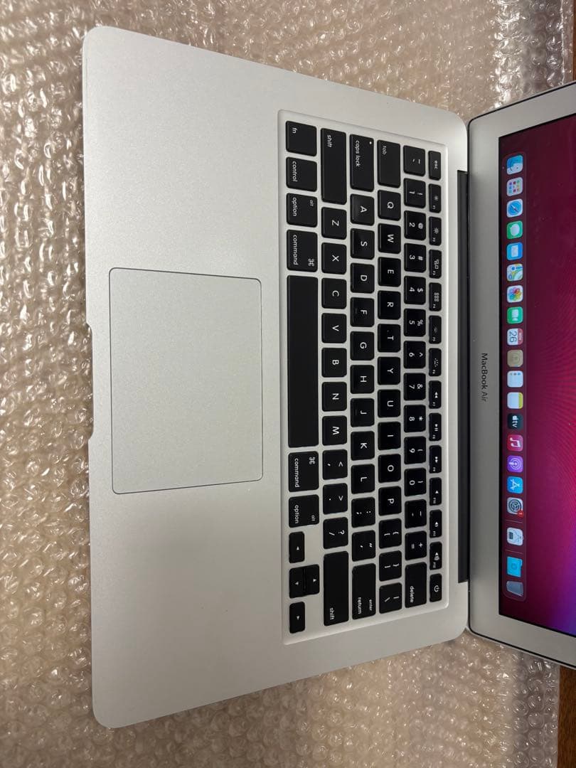 MacBook Air 13インチ　A1466 128GB 4GB