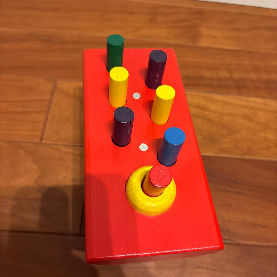 木製カラフル知育玩具 ハンマー付きNIC社