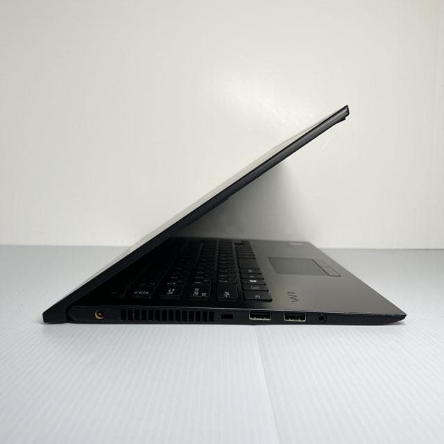 バッテリー約8時間★Win11 持運び最適モデルVAIOproPKノートパソコン