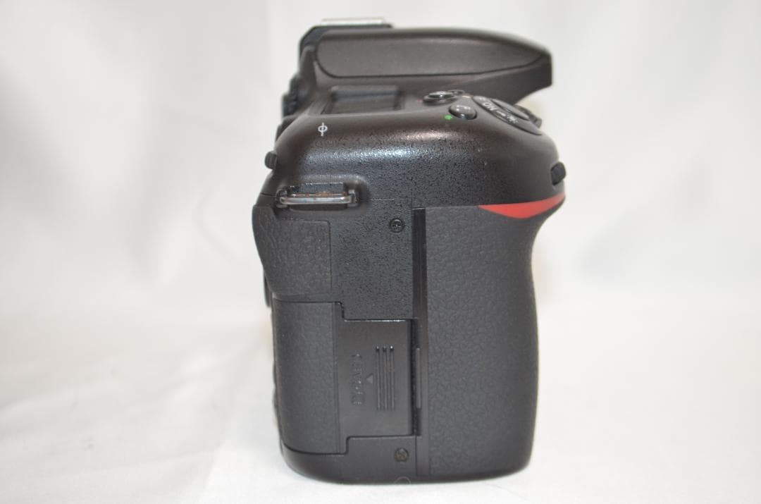 美品級　シャッター数3万9600回以下 Nikon D7500☆Wi-Fi搭載