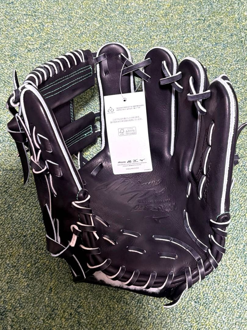 [新品未使用] ミズノプロ 宍粟牛 硬式 内野手用 坂本勇人モデル