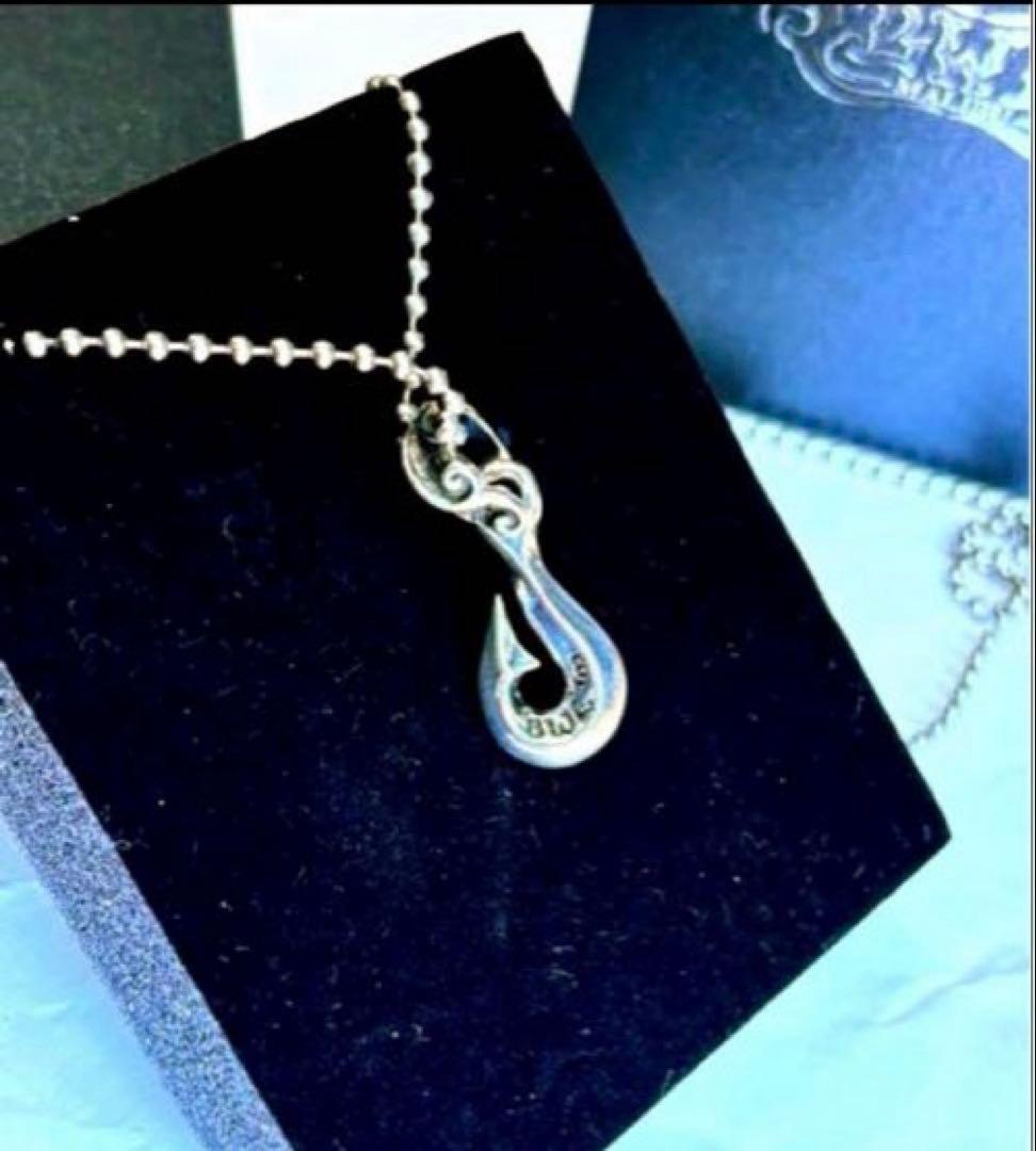 ぽ*ん様 Bill Wall Leather フック型ネックレス