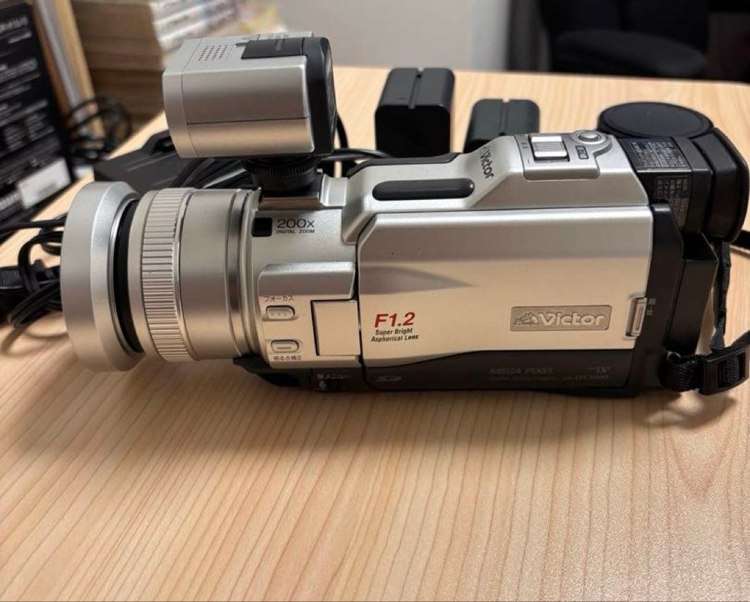 ビクターVictor デジタルビデオカメラ GR-DV3000 アクセKIT多数