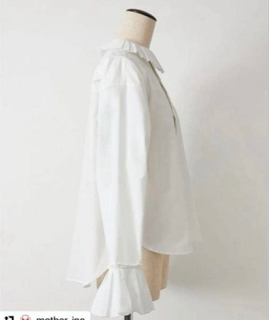 未使用級FORME プリーツブラウス　東原亜希×金子綾コラボ