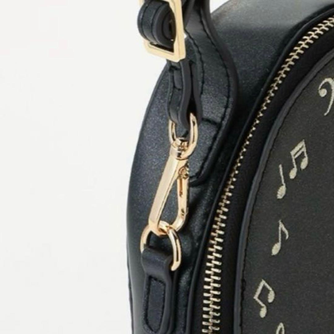メゾピアノ ピアノ型　ショルダーバッグ