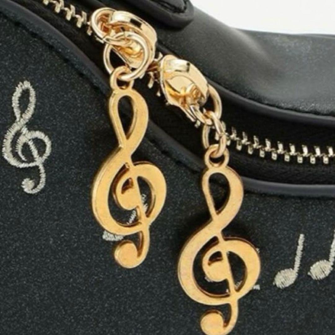 メゾピアノ ピアノ型　ショルダーバッグ