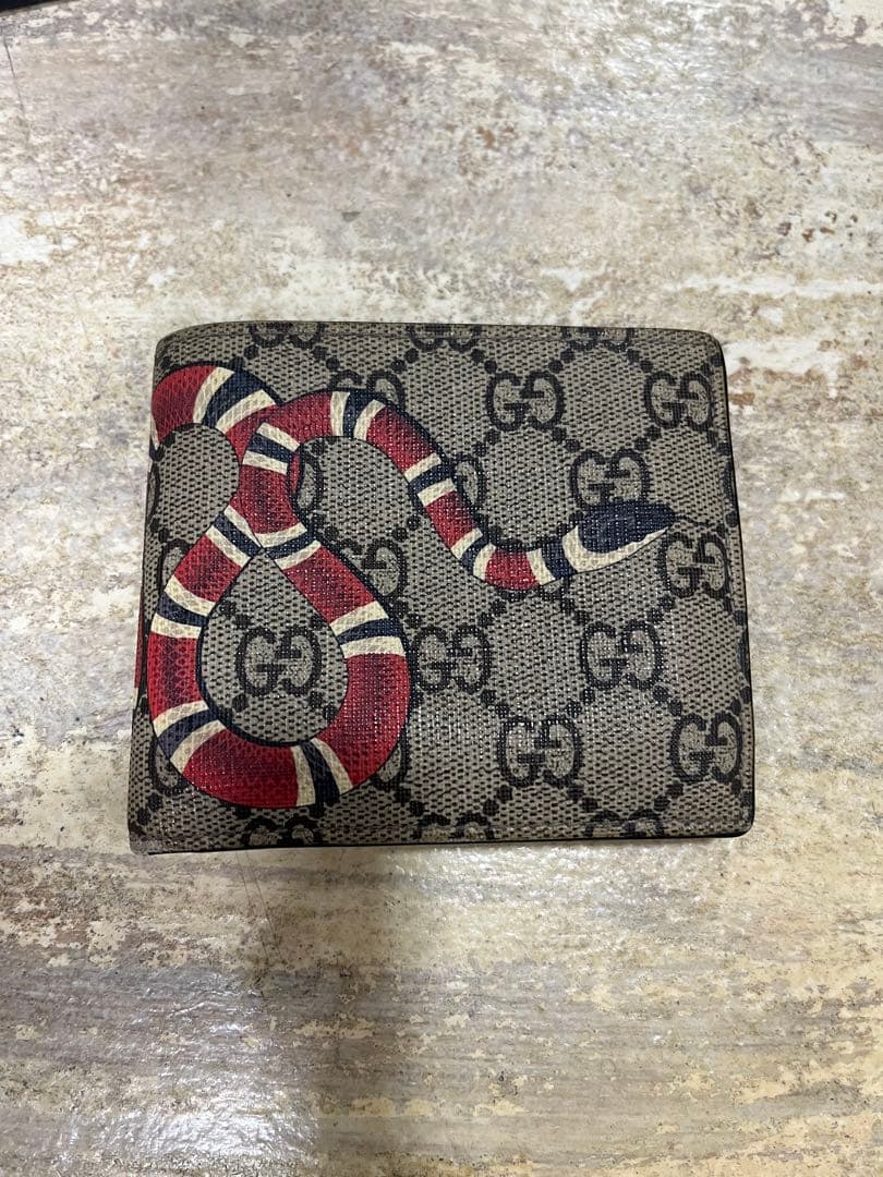 GUCCI スネーク 二つ折り財布